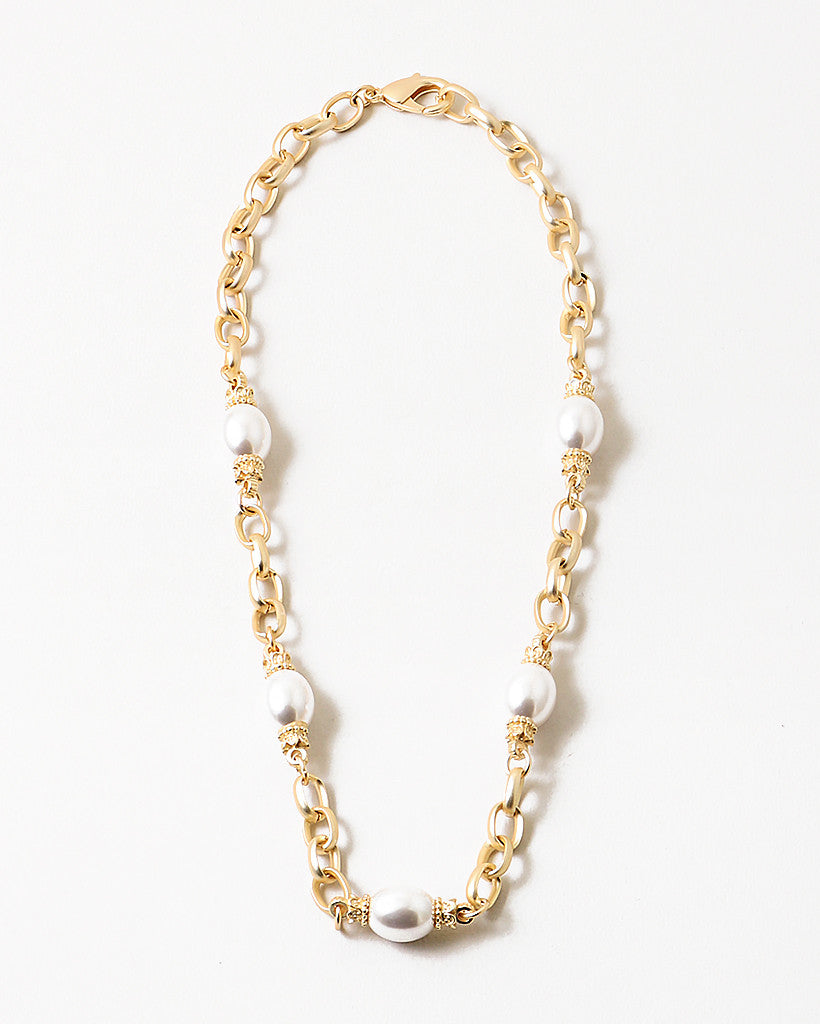 Link Chain Necklace with Pearls