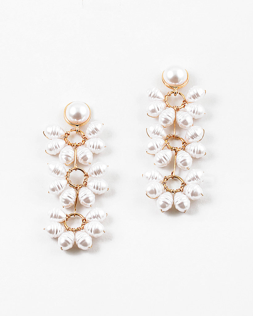 Pearl Statement Earing