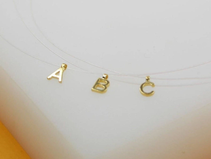 18K Gold Filled Initial Letter Choker V